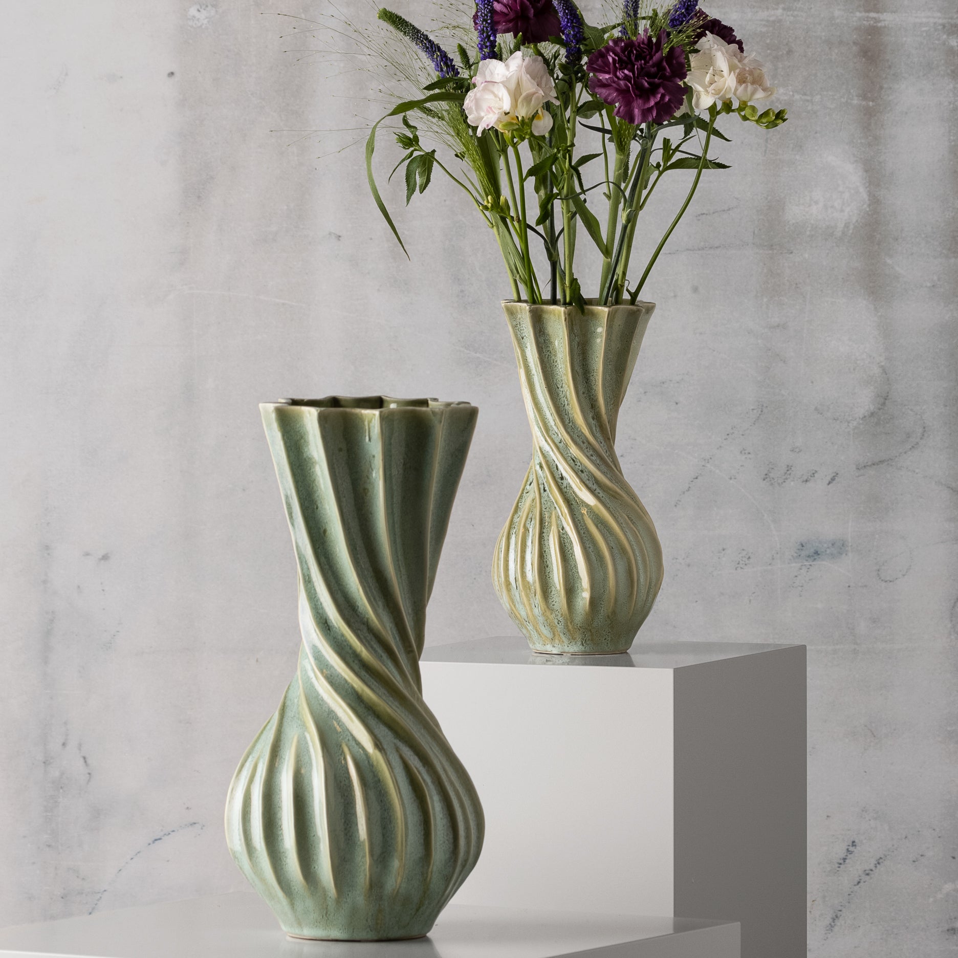 Spin vase